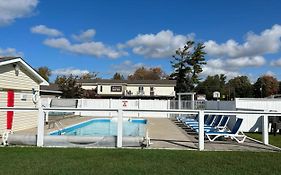 Centennial Motel